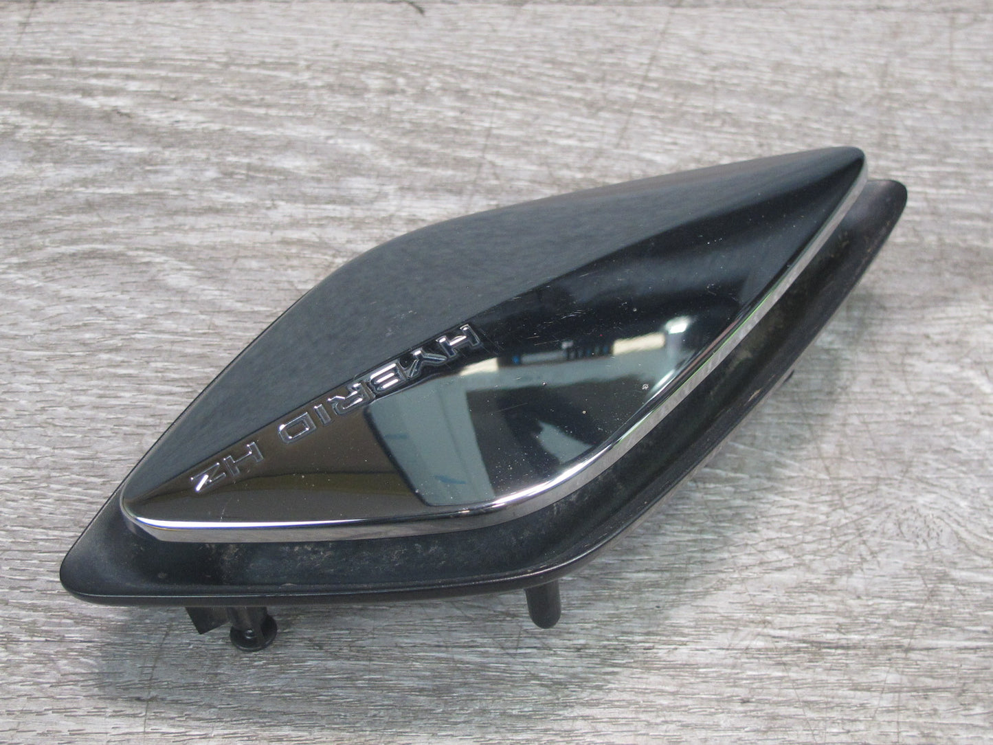 11-12 Fisker Karma Set of 2 Rear Bumper Left & Right Trim Cover OEM