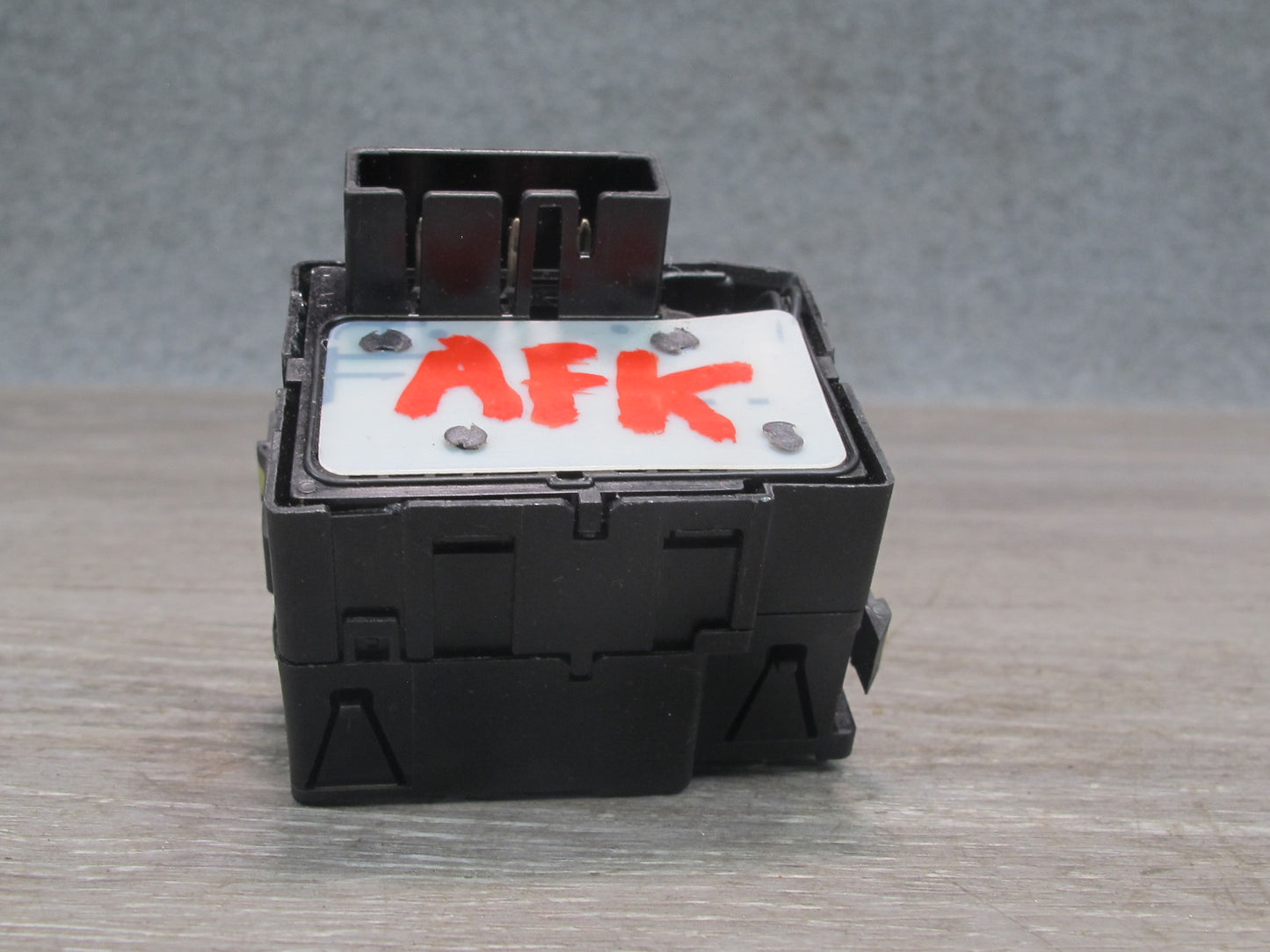 11-12 Fisker Karma Windshield Washer Wiper Switch OEM