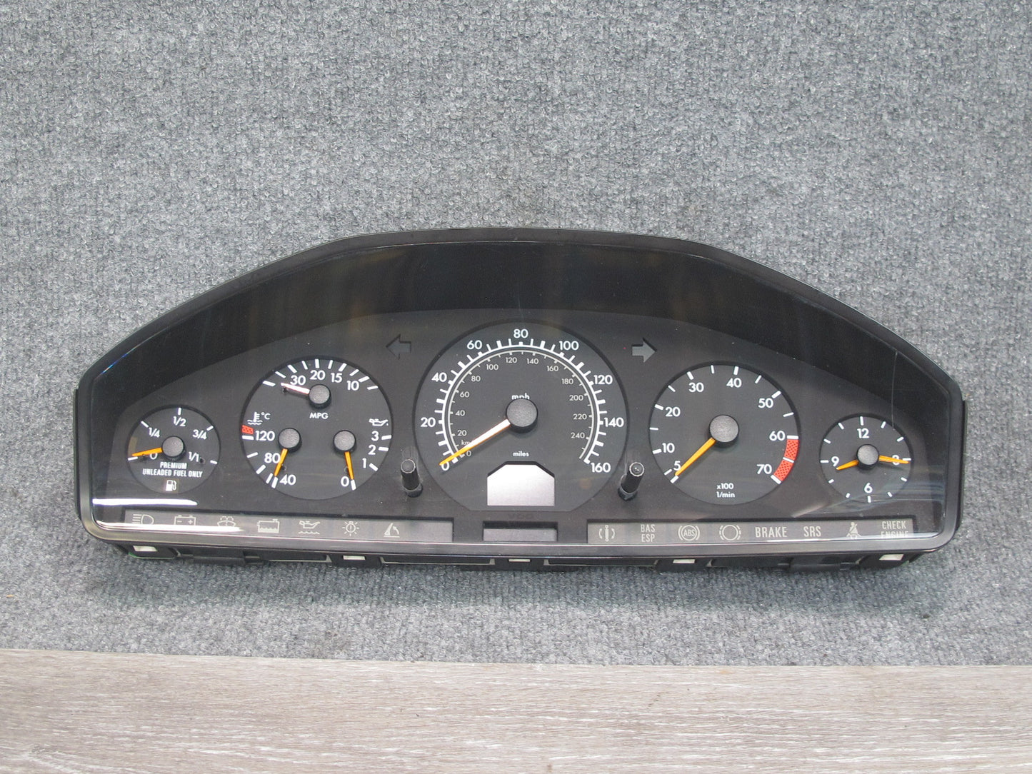 98-99 Mercedes R129 Sl-class Instrument Cluster Gauge Speedometer OEM