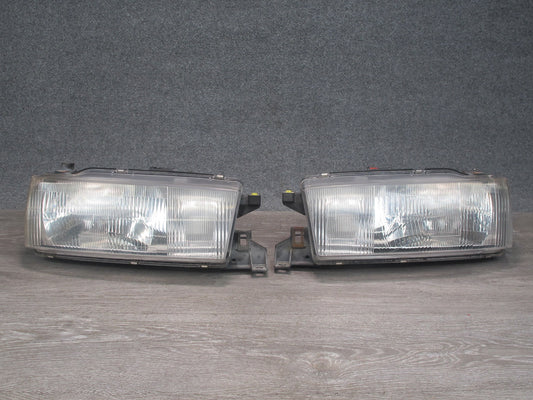 94-96 Toyota Cresta MARK2 JZX90 Set of 2 Front Halogen Headlight Lamp OEM