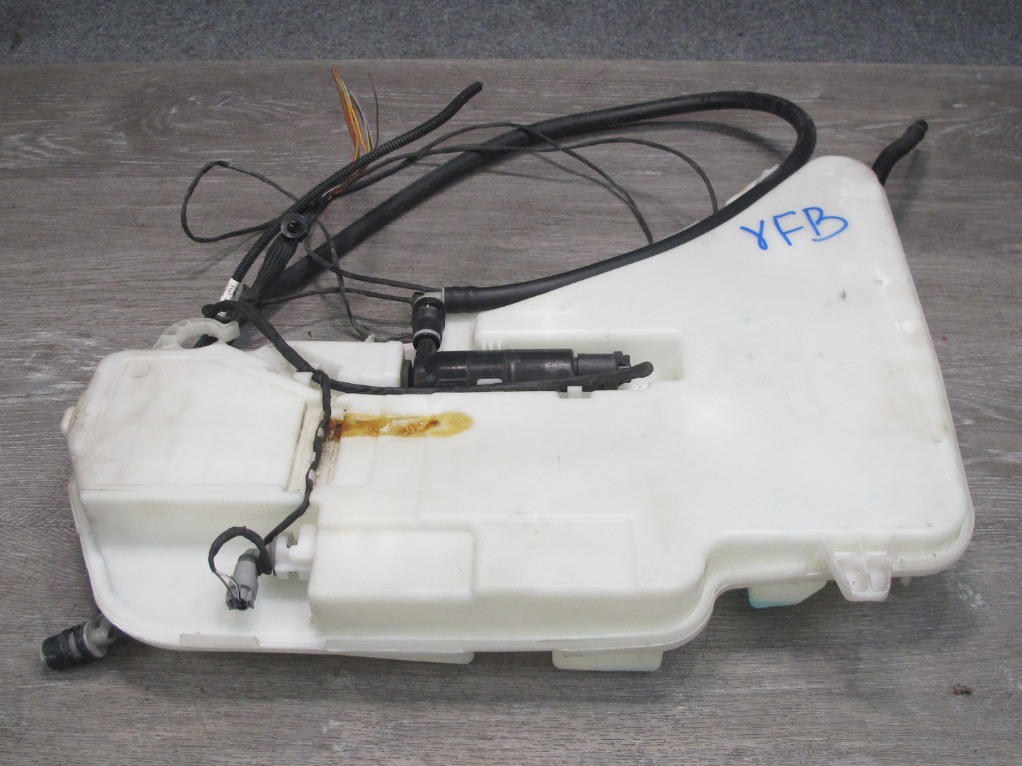 11-16 BMW F10 F07 F06 F12 Windshield Washer Fluid Reservoir w Pump & Neck OEM