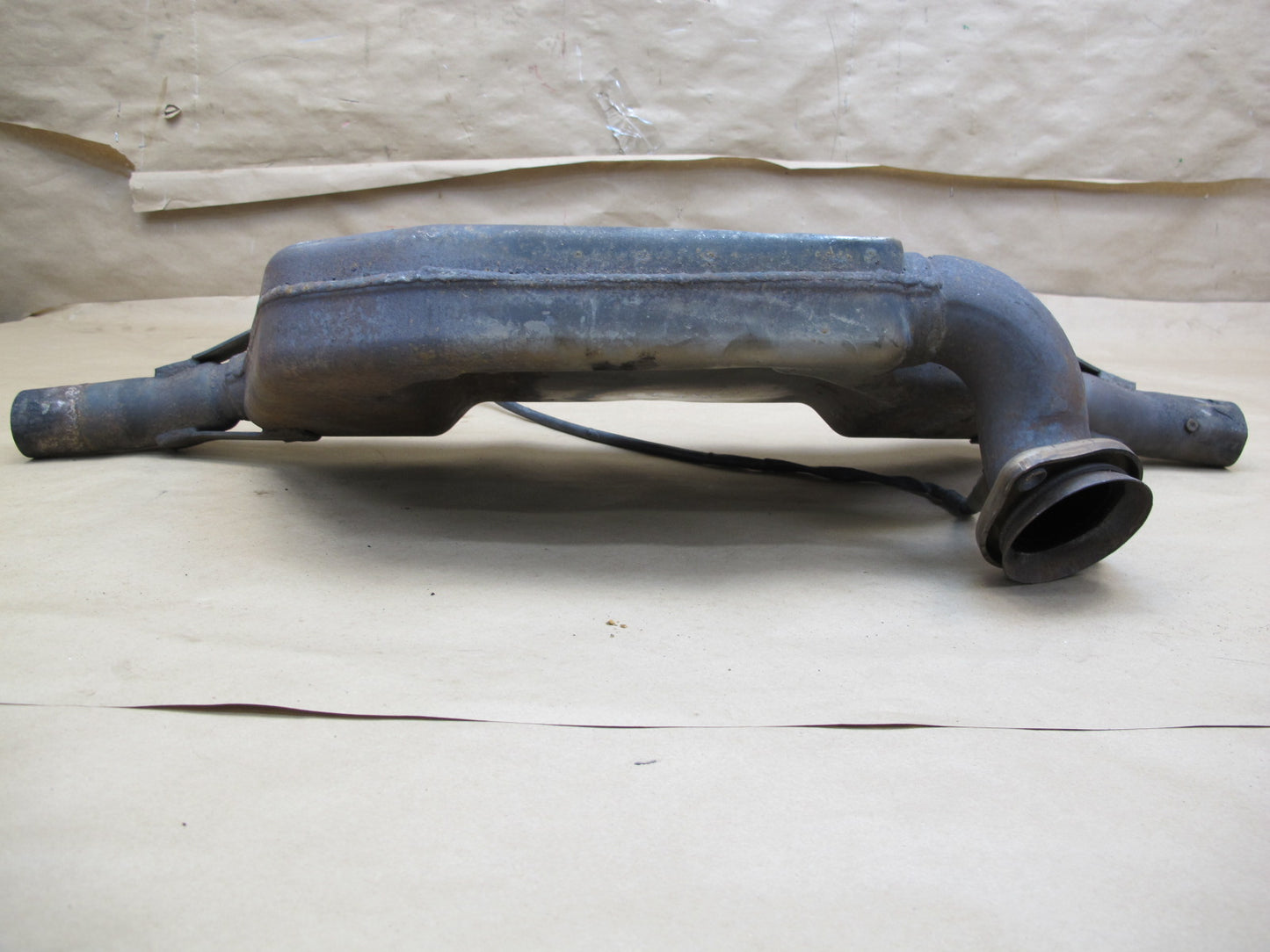 11-12 Fisker Karma Center Exhaust Muffler OEM