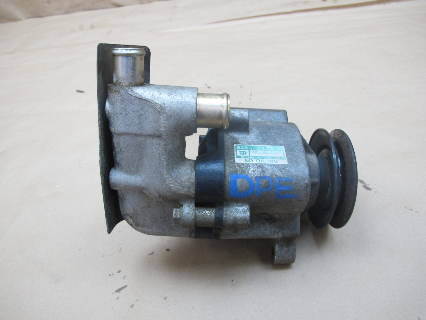 1983-1995 Porsche 928 S Air Smog Injection Auxiliary Pump 92811310906