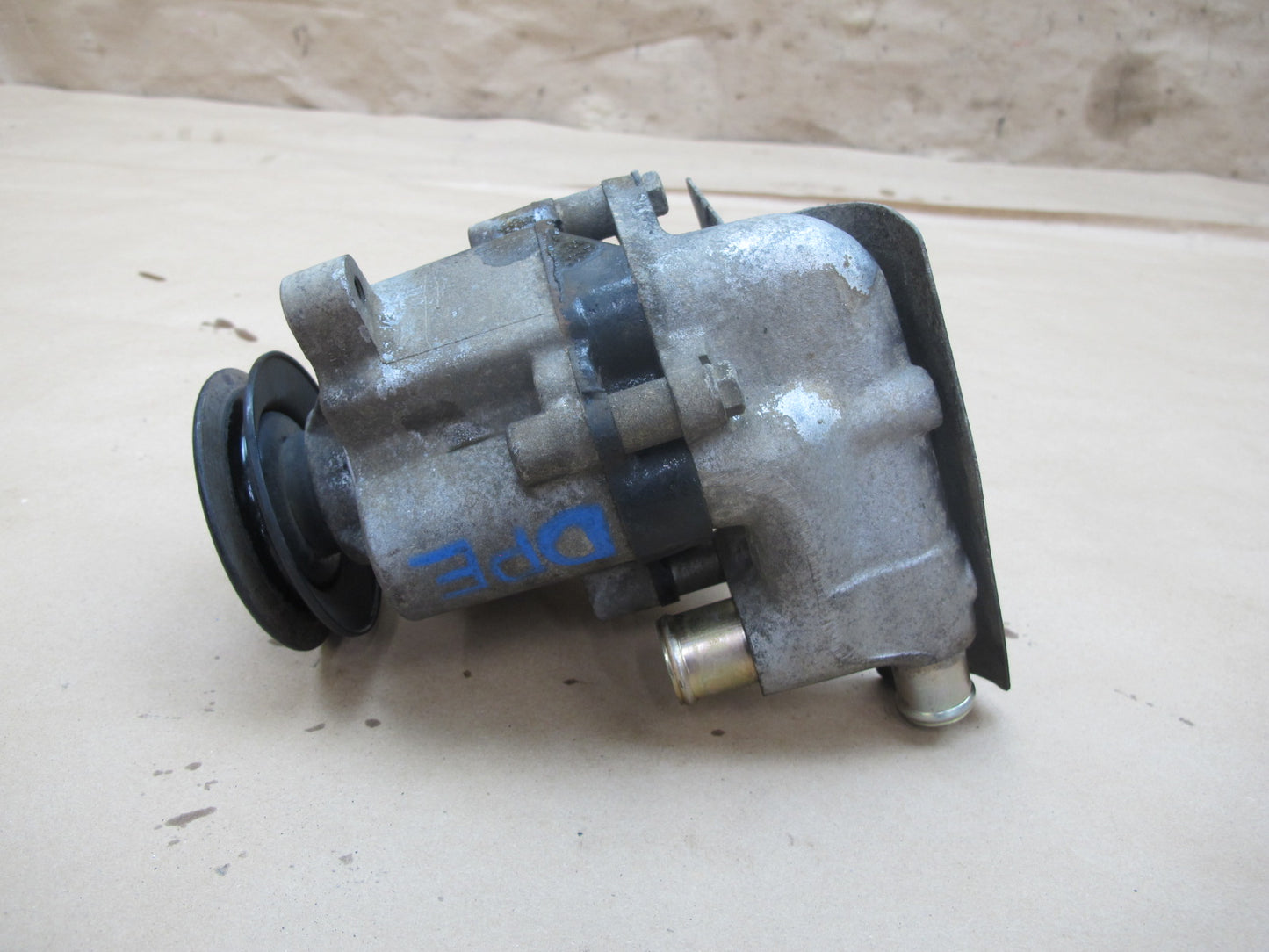 1983-1995 Porsche 928 S Air Smog Injection Auxiliary Pump 92811310906