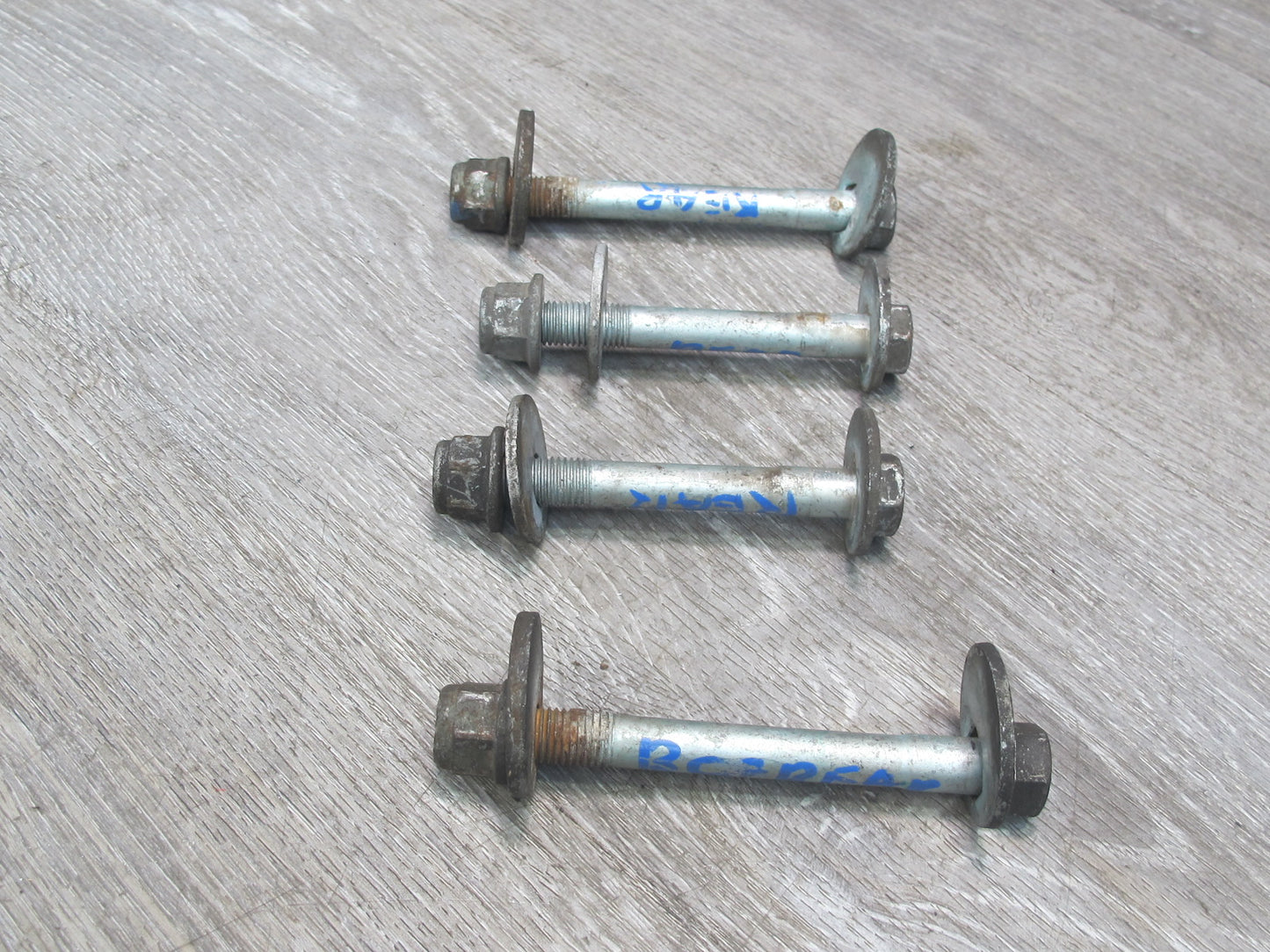 2006-2012 Bentley Flying Spur Rear Suspension Eccentric Camber Bolt Set of 4