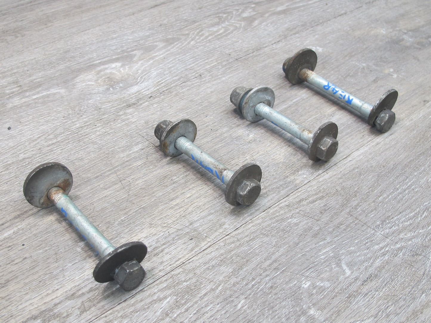 2006-2012 Bentley Flying Spur Rear Suspension Eccentric Camber Bolt Set of 4