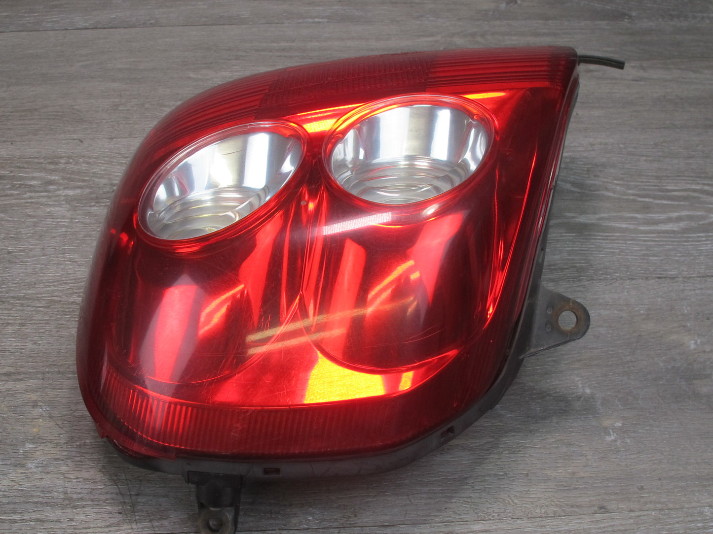 03-05 Toyota MR2 Spyder Set of 2 Rear Left & Right Tail Light Lamp OEM