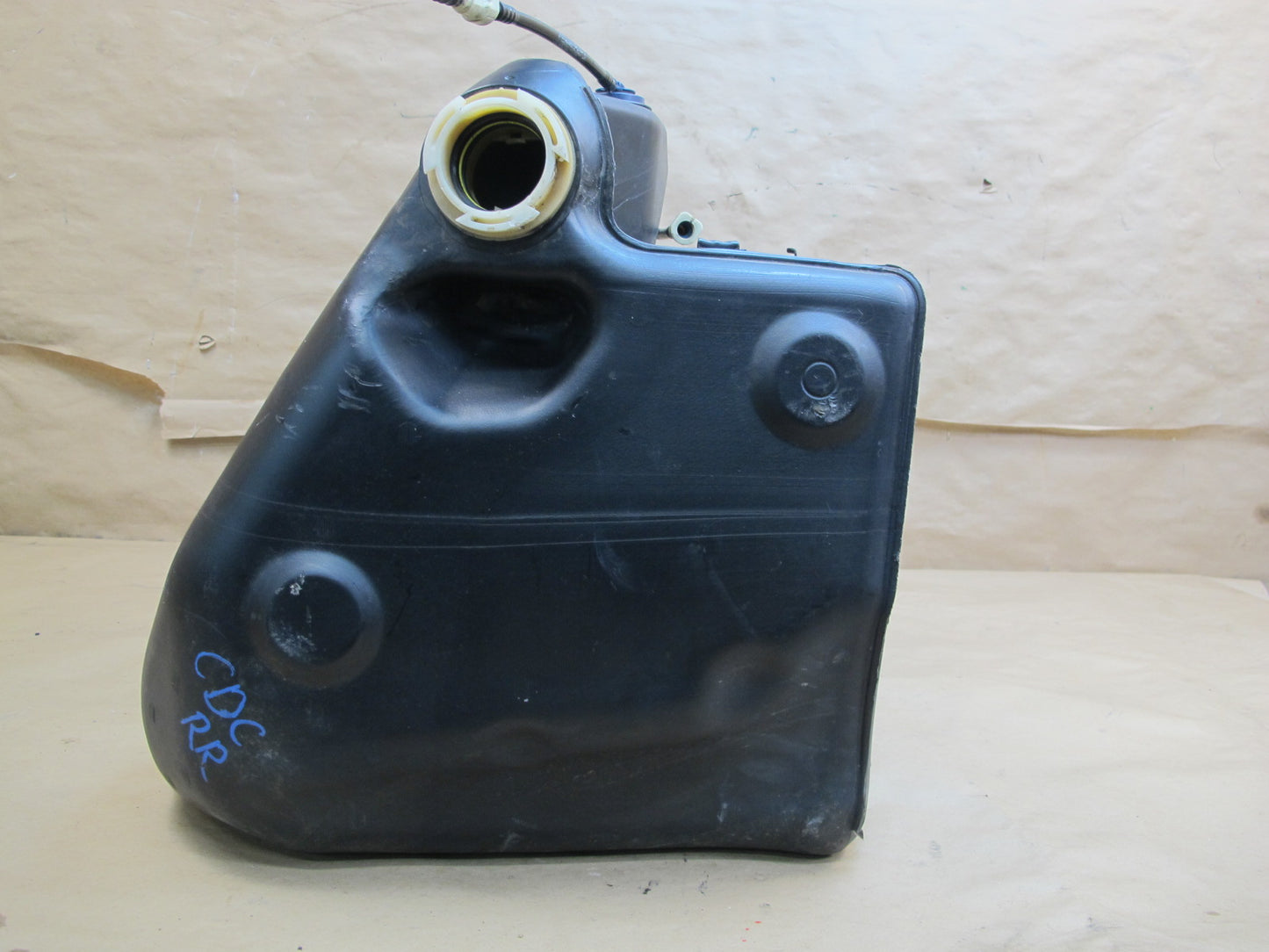 03-04 Chevrolet Corvette C5 Rear Right Fuel Tank Reservoir 10310017 OEM