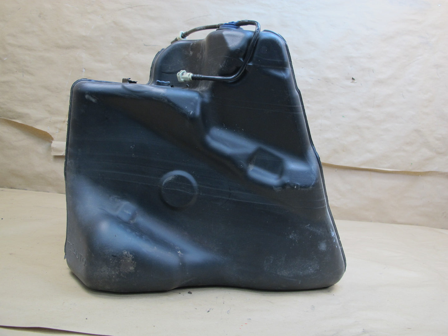 03-04 Chevrolet Corvette C5 Rear Right Fuel Tank Reservoir 10310017 OEM