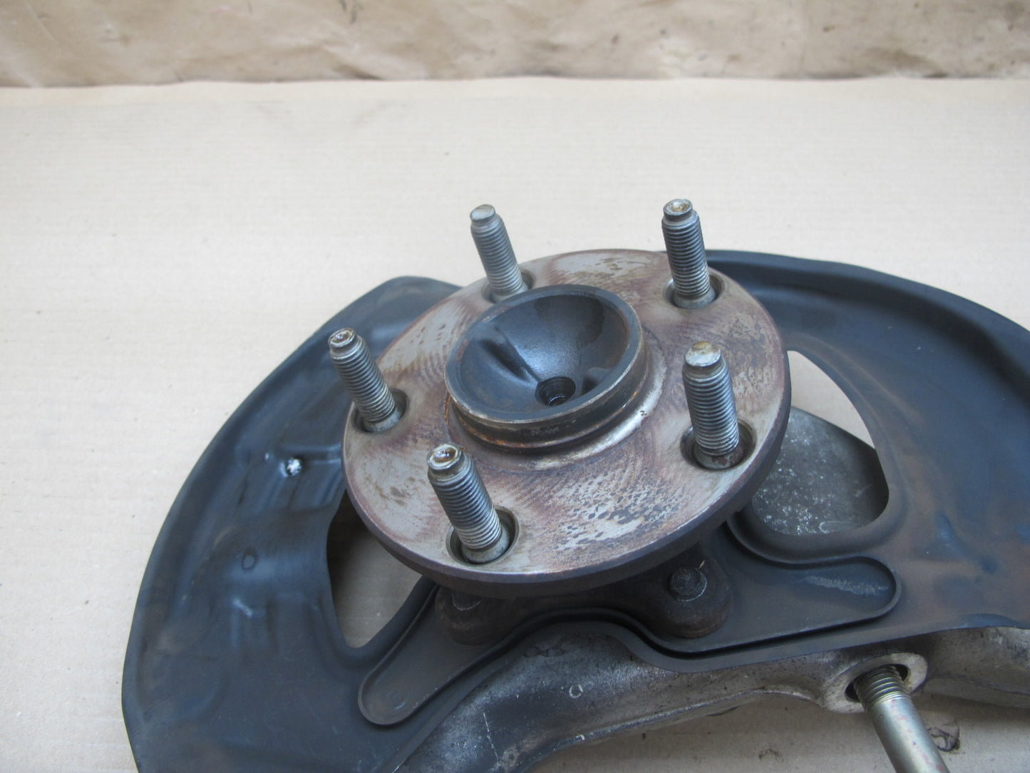 01-06 Lexus UCF30L LS430 RWD Front Left Spindle Knuckle Wheel Hub Bearing OEM