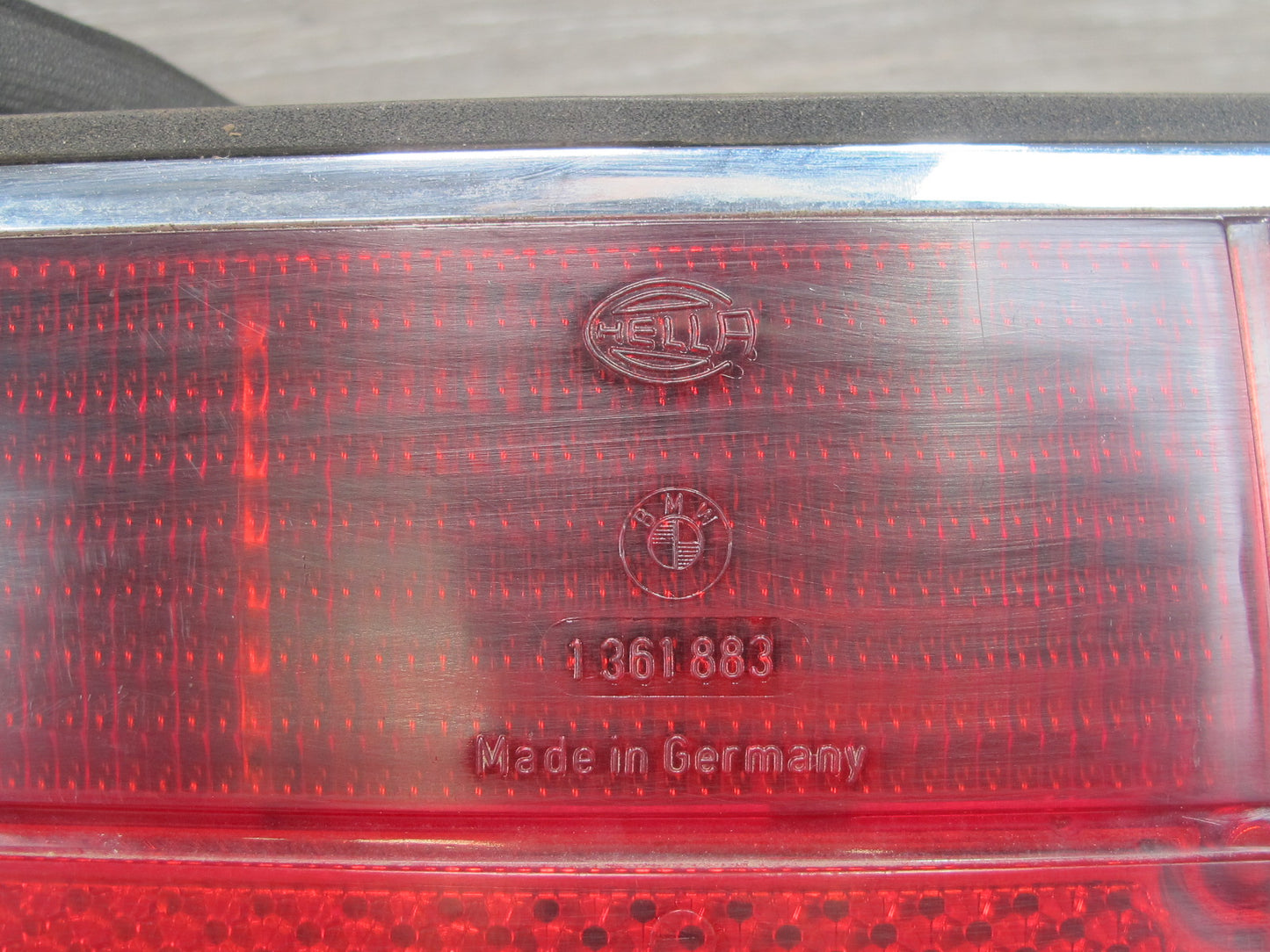 77-89 BMW E24 6-SERIES Set of 2 Rear Left & Right Tail Light Lamp OEM