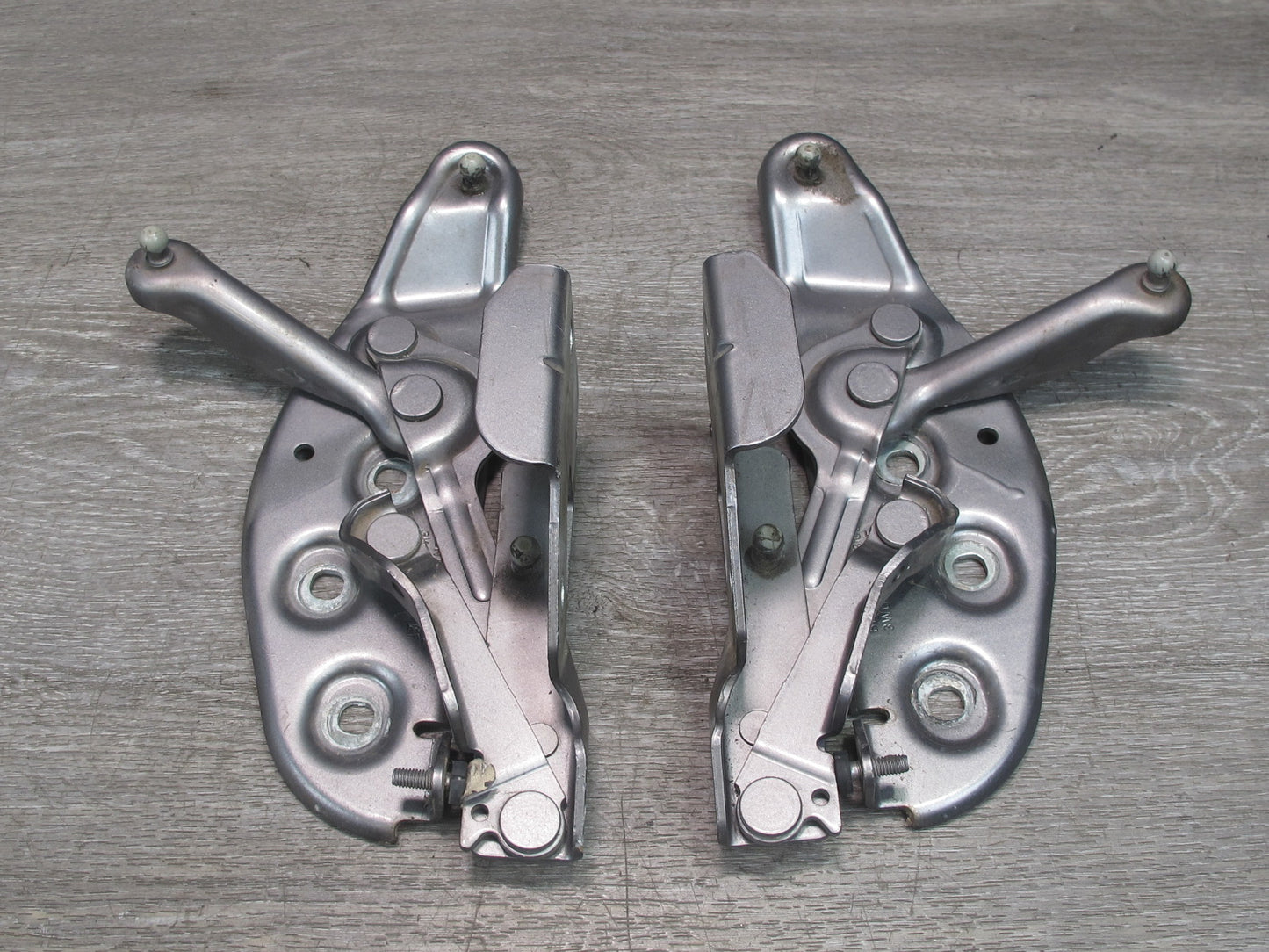 2006-2012 Bentley Flying Spur Front Left & Right Side Hood Bonnet Hinge Set