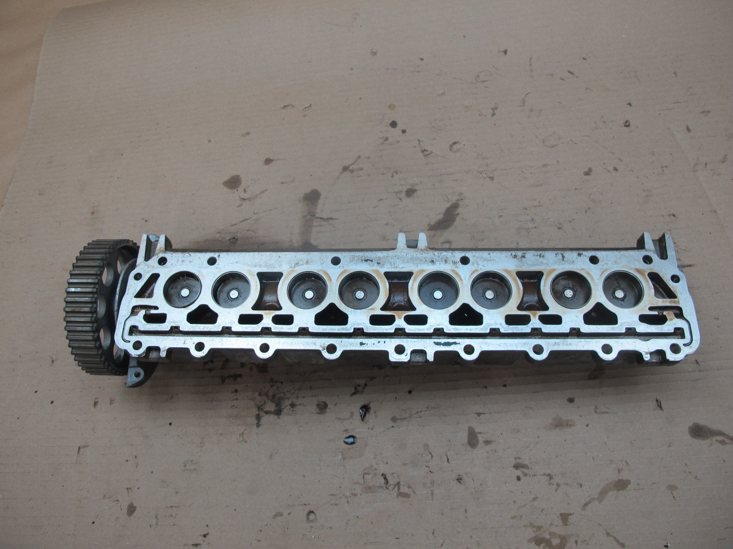 1983-1984 Porsche 928 S 4.7L V8 Engine Motor Right Cylinder Head W/ Timing Gear