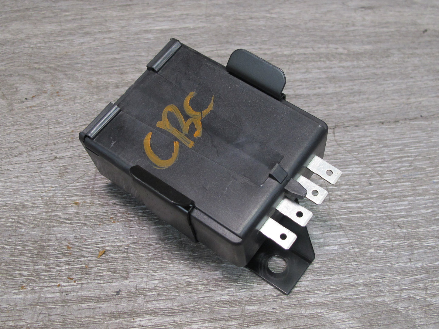 90-96 Chevrolet Corvette C4 Warning Alarm Buzzer Chime Module Relay OEM