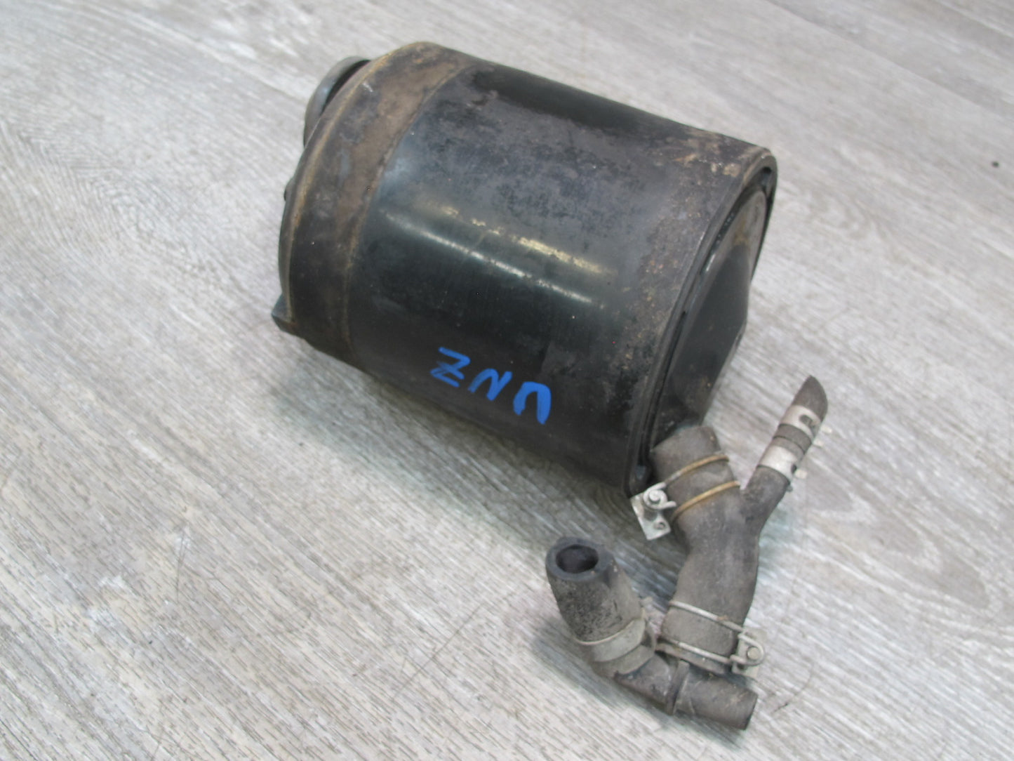 90-96 Nissan Z32 300ZX Fuel Evap Vapor Charcoal Canister 14950-30P01 OEM