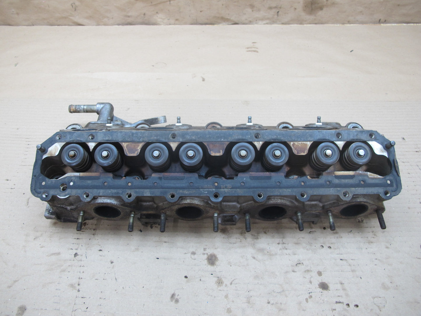 1983-1984 Porsche 928 S 4.7L Engine Motor Right Side Cylinder Head 9281043561R