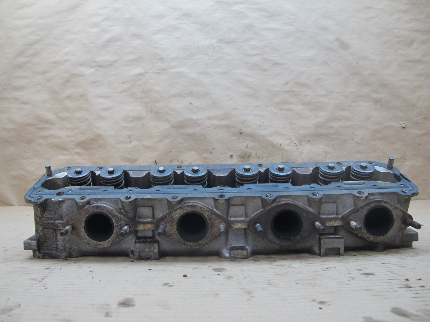 1983-1984 Porsche 928 S 4.7L Engine Motor Right Side Cylinder Head 9281043561R