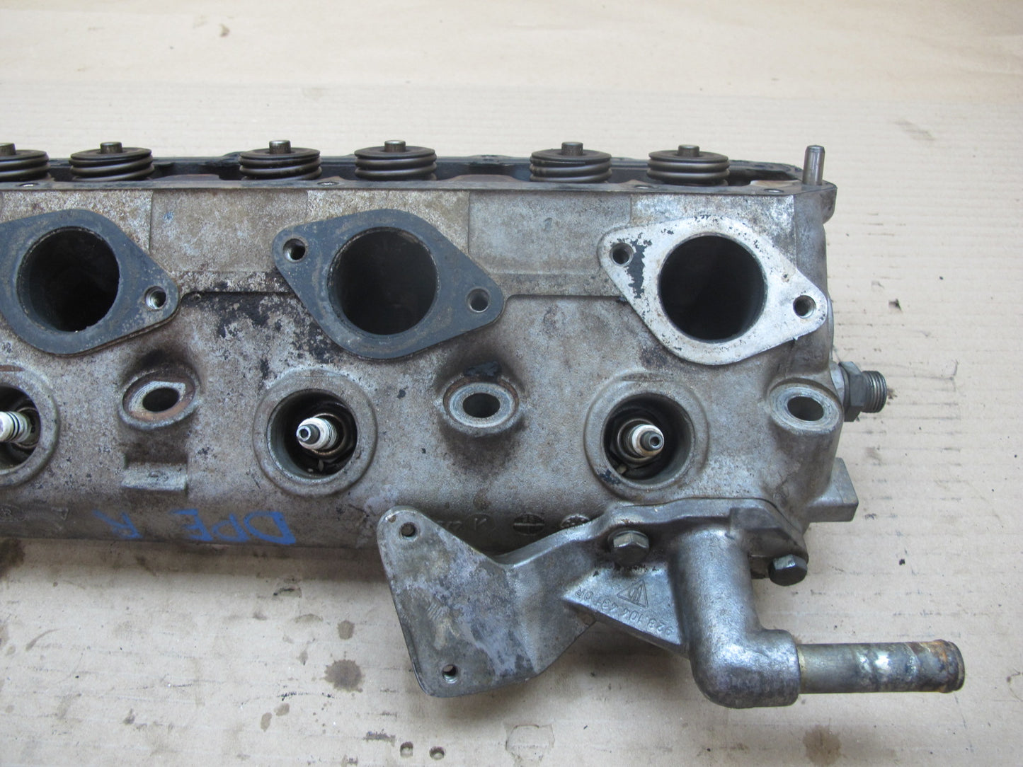 1983-1984 Porsche 928 S 4.7L Engine Motor Right Side Cylinder Head 9281043561R