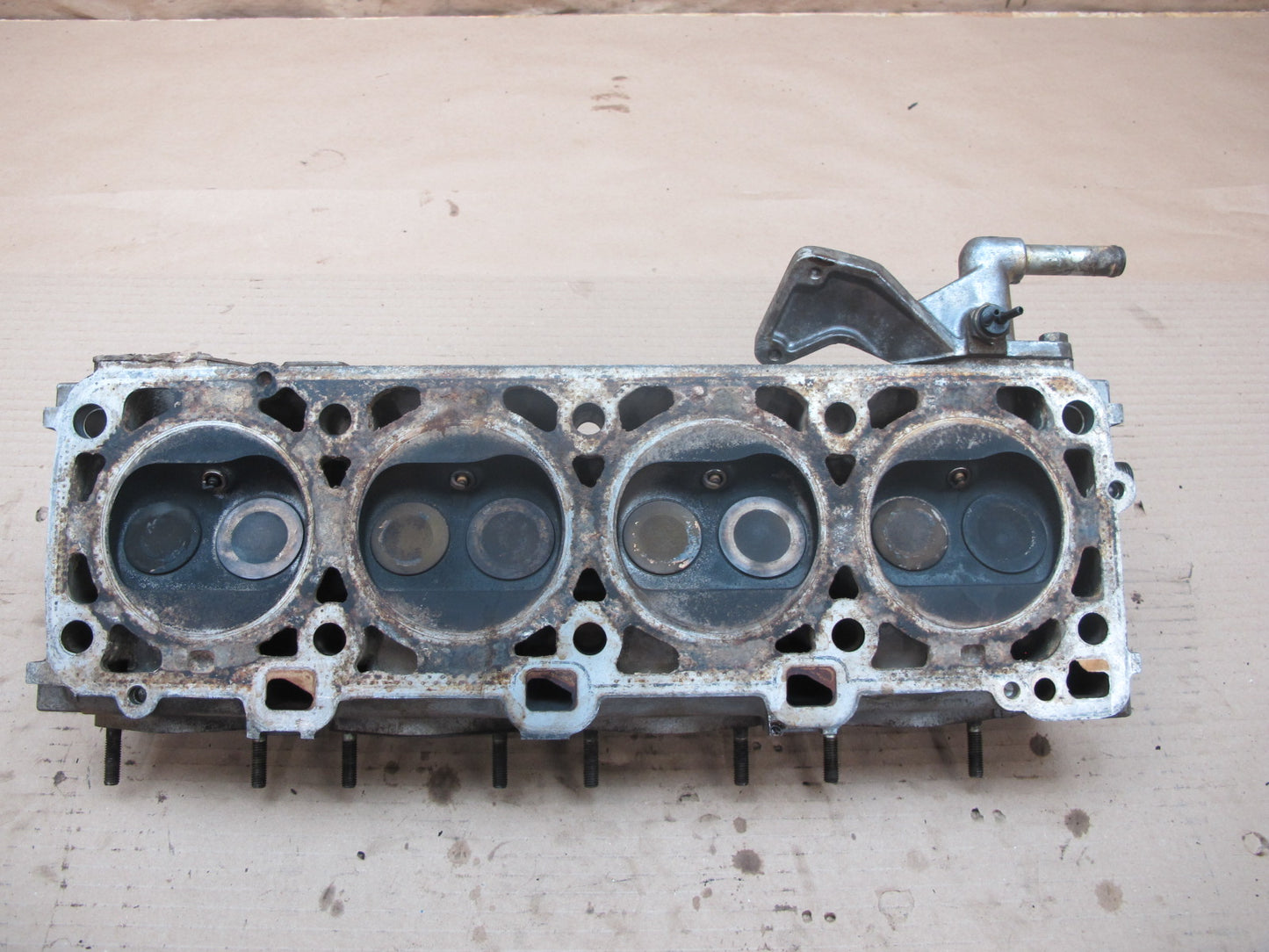 1983-1984 Porsche 928 S 4.7L Engine Motor Right Side Cylinder Head 9281043561R