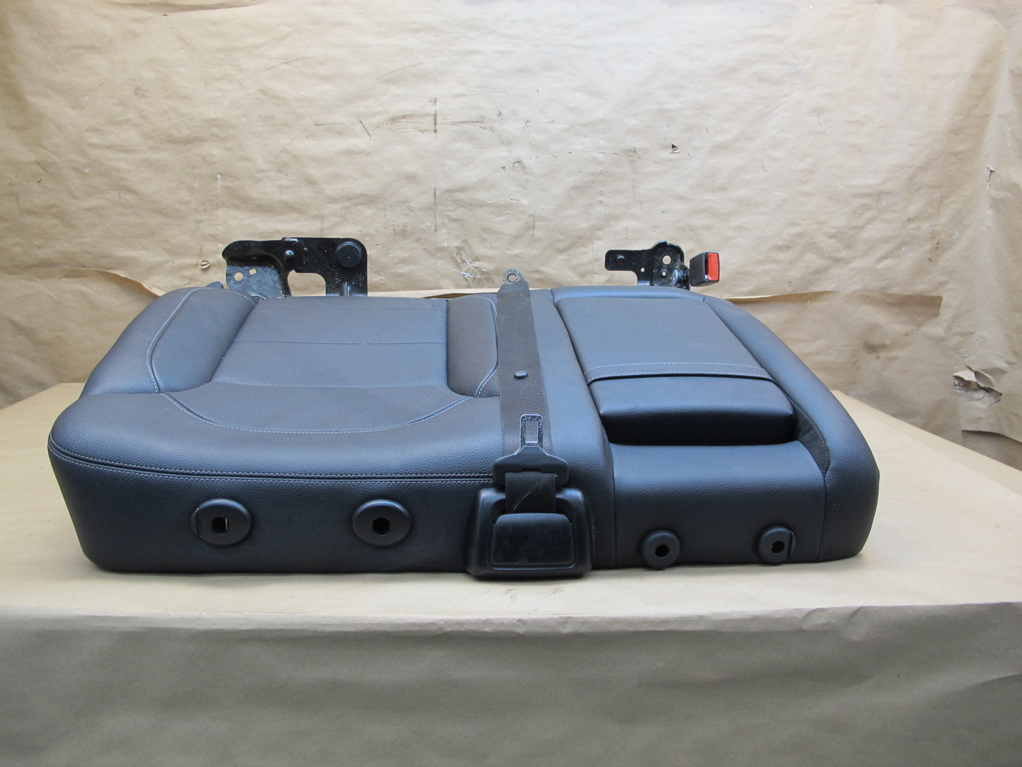 12-15 Mercedes W166 Ml-class Rear Left Seat Upper Cushion Black OEM