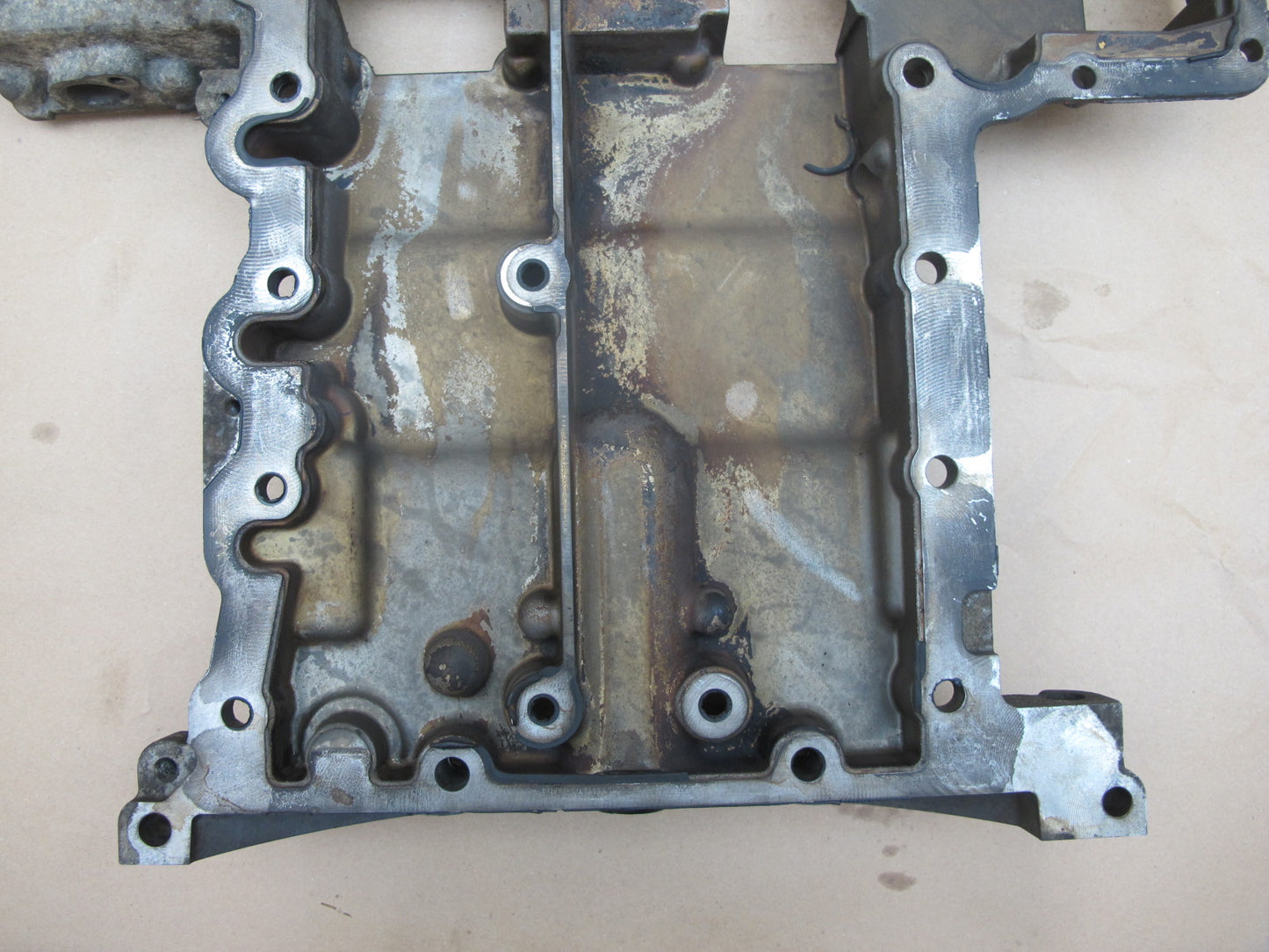 2006-2012 Bentley Continental Flying Spur 6.0L Engine Motor Upper Oil Pan