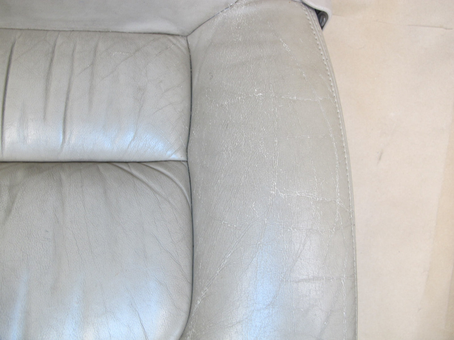 1998-2002 Lexus LX470 Rear Second ROW Left & Right Leather Seat Set of 2