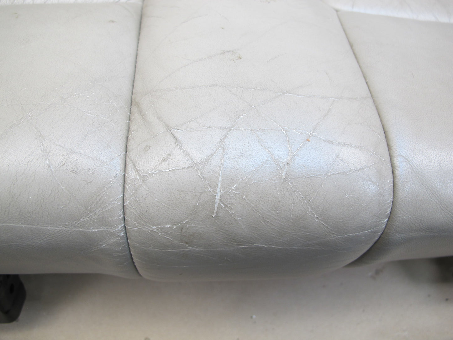 1998-2002 Lexus LX470 Rear Second ROW Left & Right Leather Seat Set of 2