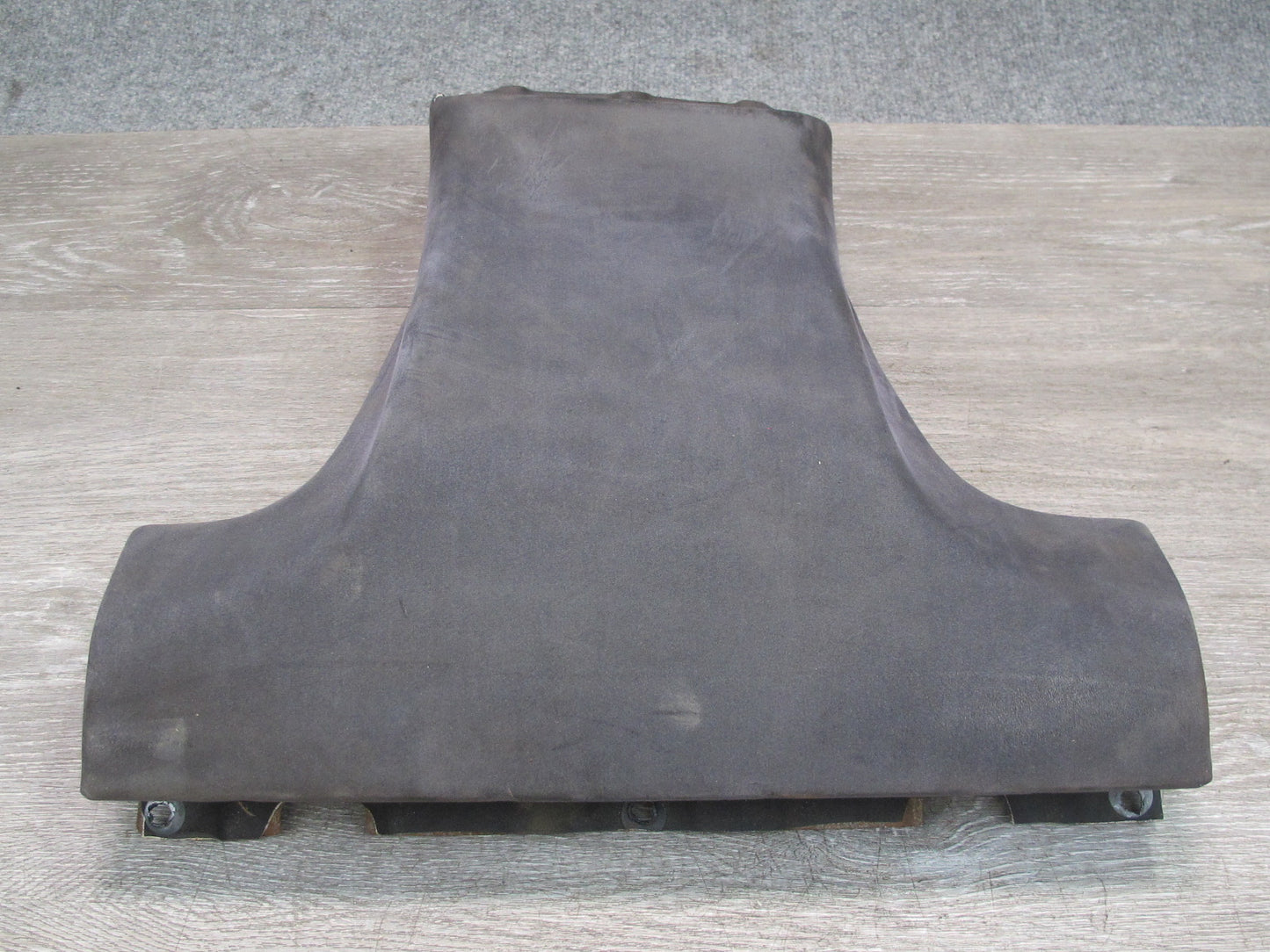 92-96 Nissan Z32 300ZX 2+0 Rear Center Trim Cover Panel 84942-46P00 OEM