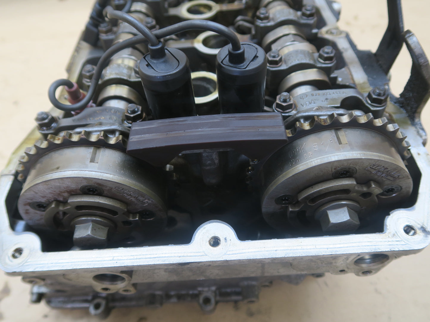 03-10 Bentley Continental GT Flying Spur 6.0L Engine Right Side Cylinder Head