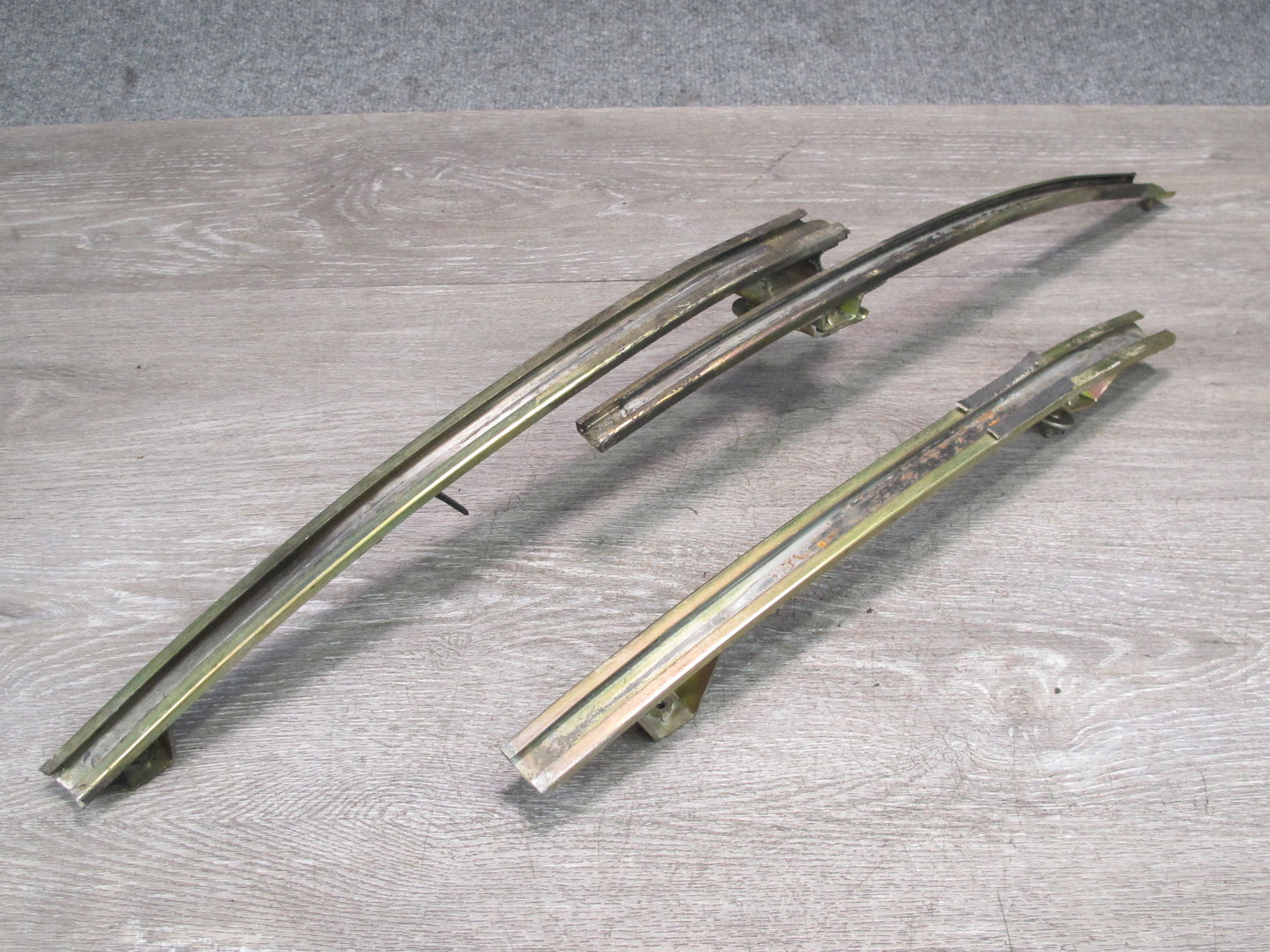 90-96 Nissan Z32 300ZX 2+0 Left Door Window Guide Set OEM