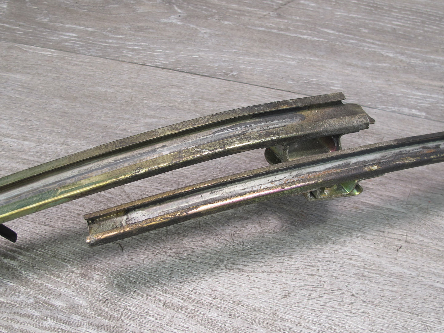 90-96 Nissan Z32 300ZX 2+0 Left Door Window Guide Set OEM