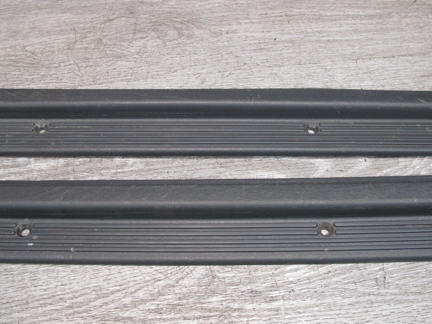90-96 Nissan Z32 300ZX 2+0 Set of 2 Door Step Scuff Sill Plate Trim OEM