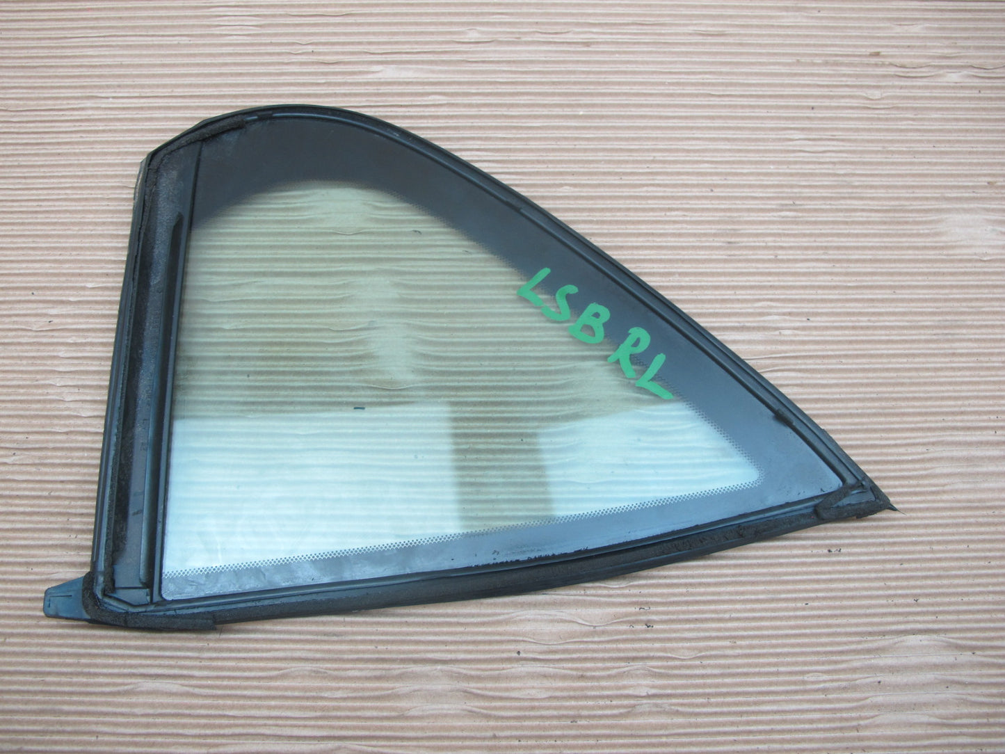 01-06 Lexus UCF30L LS430 Rear Left Quarter Glass Window OEM