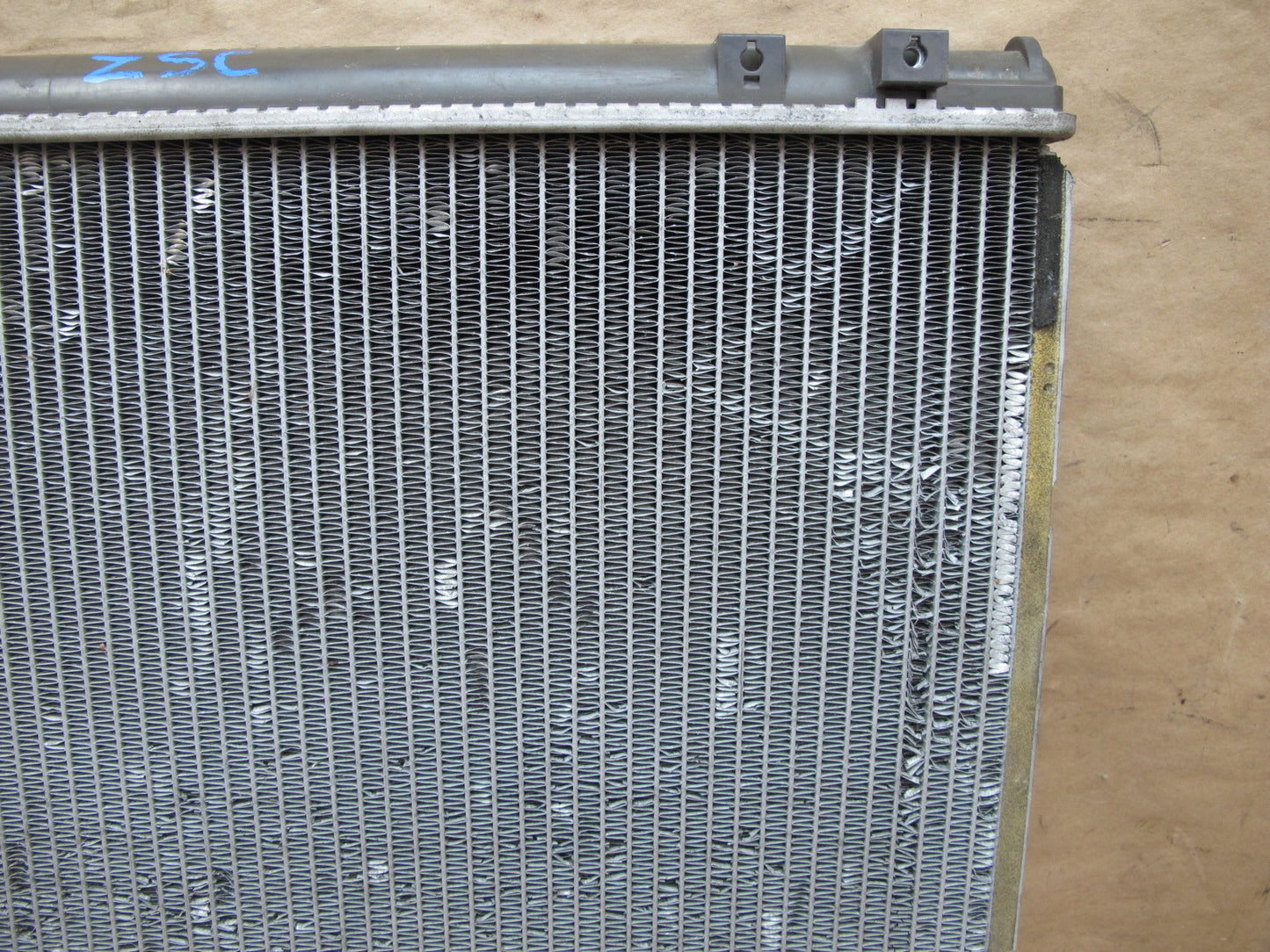 92-95 Lexus UZZ30L SC400 Engine Cooling Radiator OEM