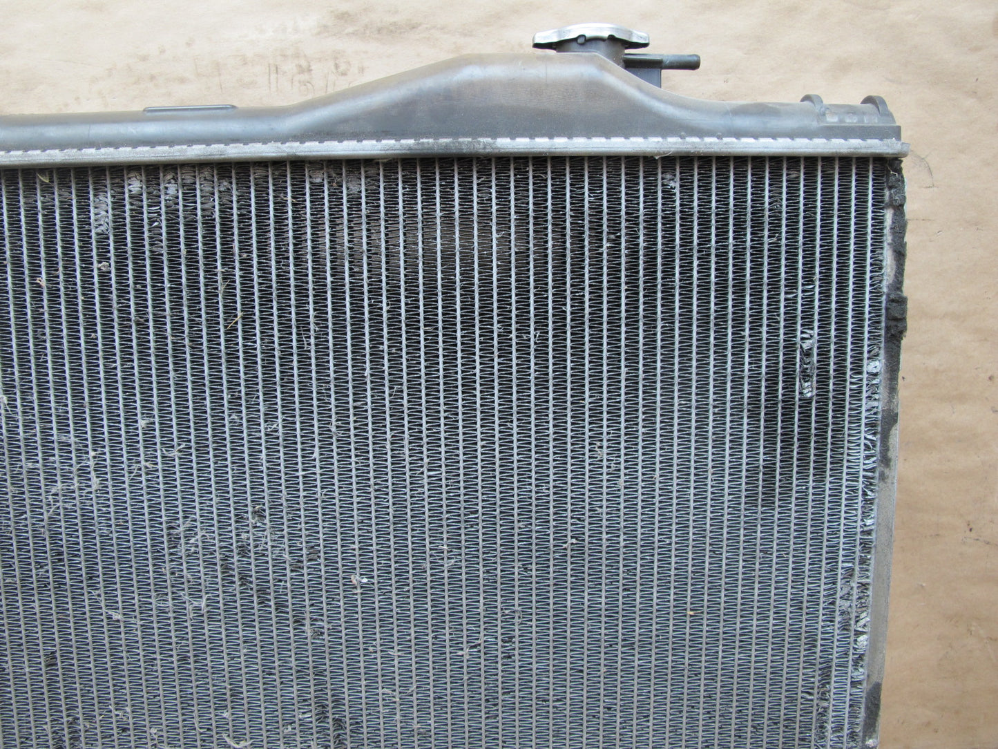 92-95 Lexus UZZ30L SC400 Engine Cooling Radiator OEM