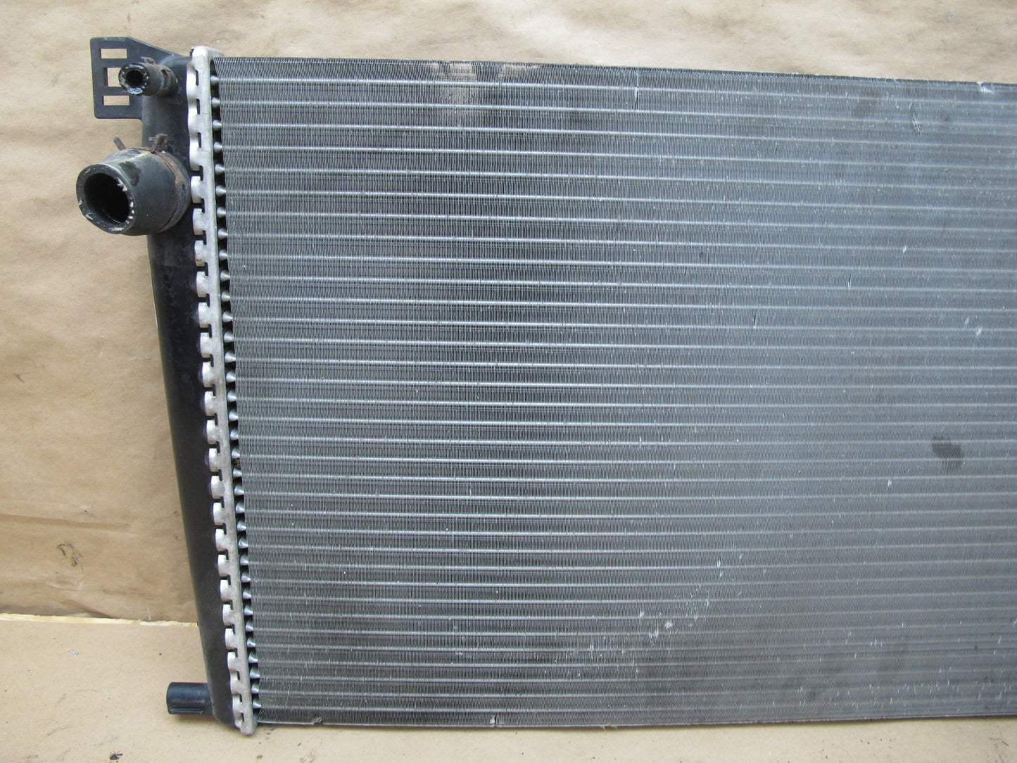 11-15 Mini R55 R56 R57 R58 R59 N16 Engine Cooling Radiator A/C Condenser OEM