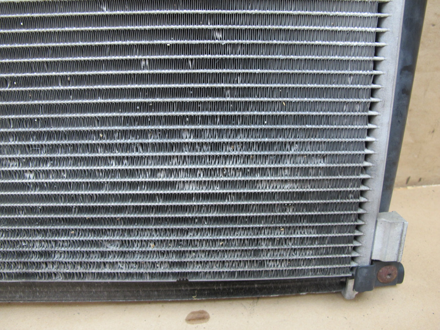 11-15 Mini R55 R56 R57 R58 R59 N16 Engine Cooling Radiator A/C Condenser OEM