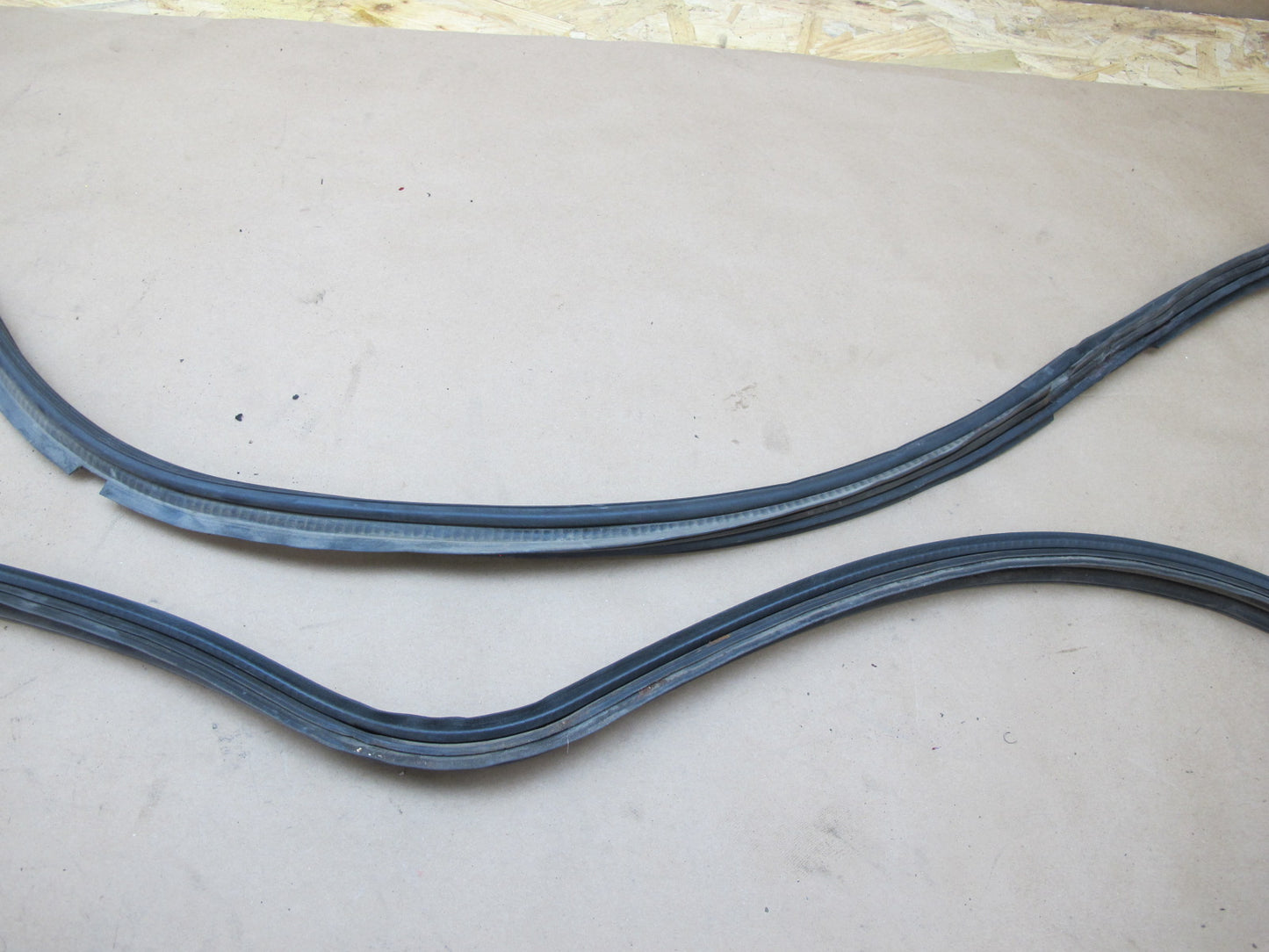 84-85 Toyota Supra MA67 Door Trunk Weatherstrip Rubber Seal Gasket Set OEM