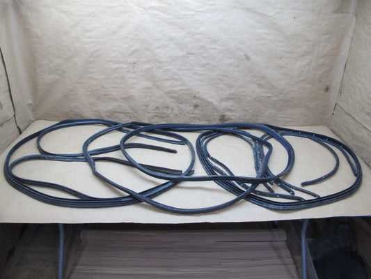 92-96 Toyota Cresta JZX90 Set of 8 Door Weatherstrip Rubber Seal Gasket OEM