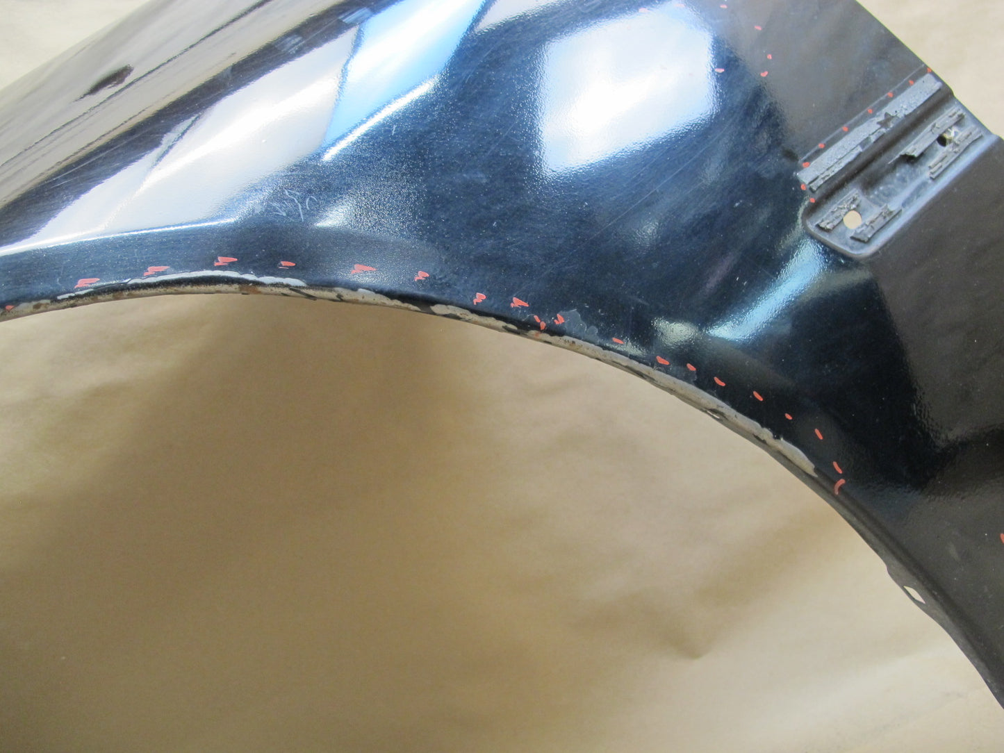 01-05 Lexus JCE10L IS300 Front Left Fender Shell Cover Panel OEM