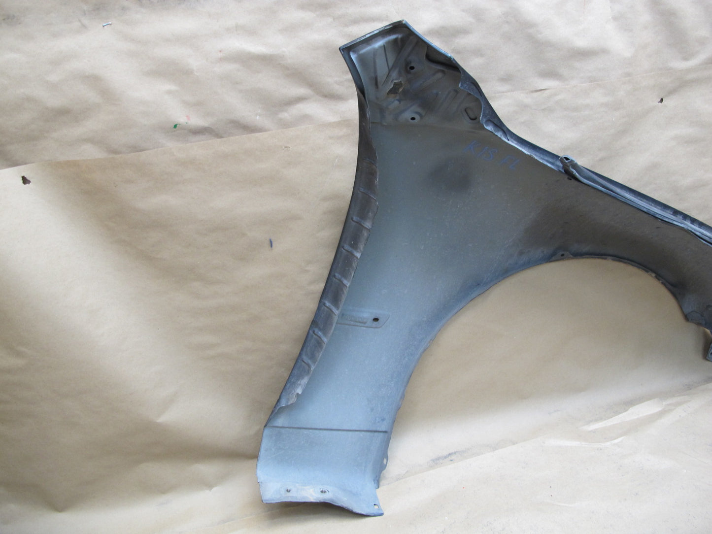 01-05 Lexus JCE10L IS300 Front Left Fender Shell Cover Panel OEM