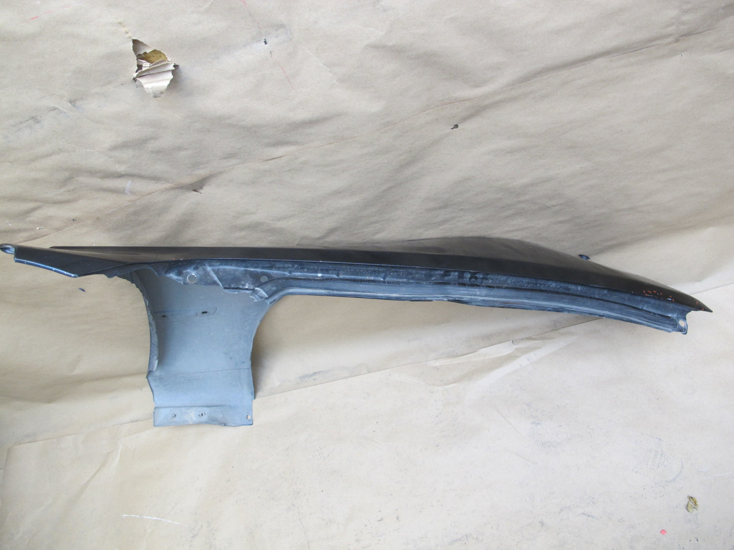 01-05 Lexus JCE10L IS300 Front Left Fender Shell Cover Panel OEM