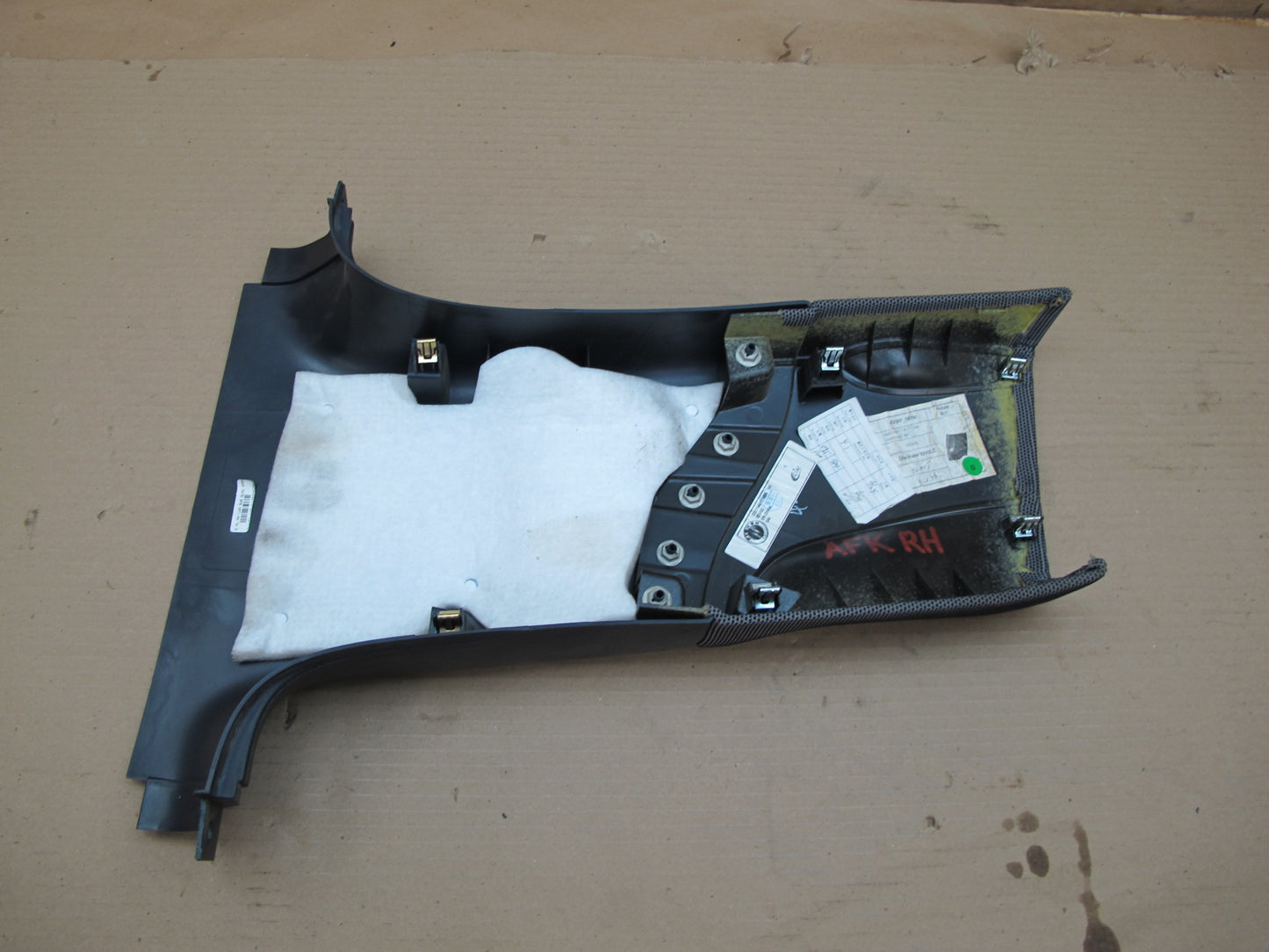 11-12 Fisker Karma Set of 2 Left & Right Lower B Pillar Trim Panel Cover OEM