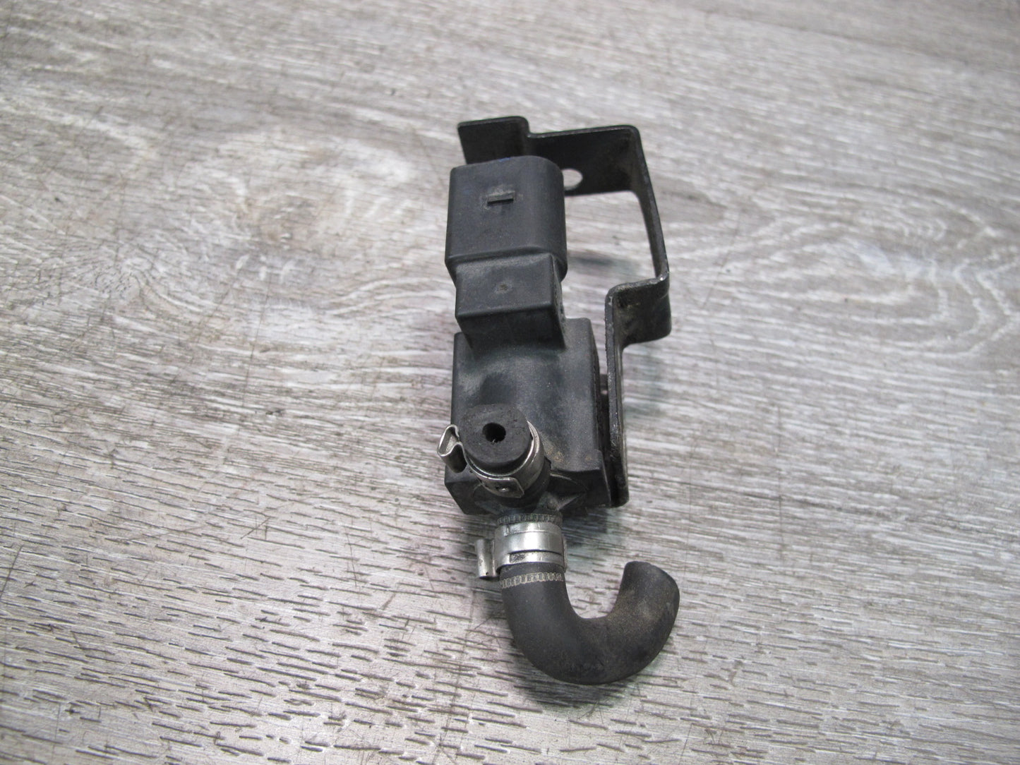 2006-2012 Bentley Flying Spur Air Smog EGR Vapor Canister Purge Valve