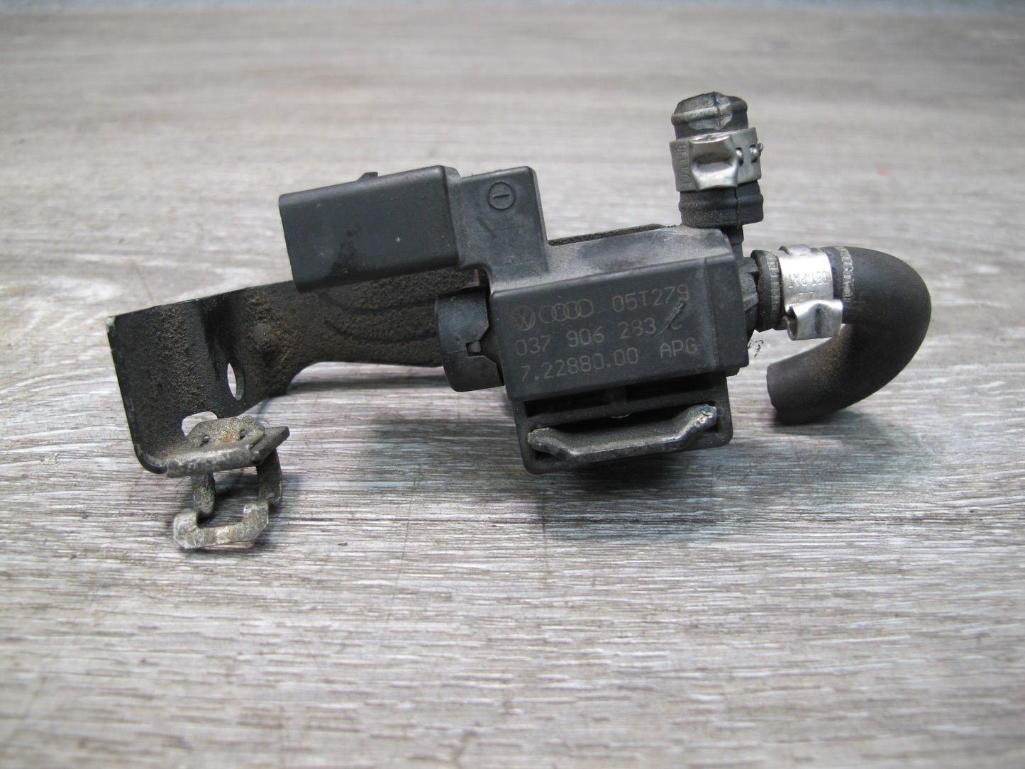 2006-2012 Bentley Flying Spur Air Smog EGR Vapor Canister Purge Valve
