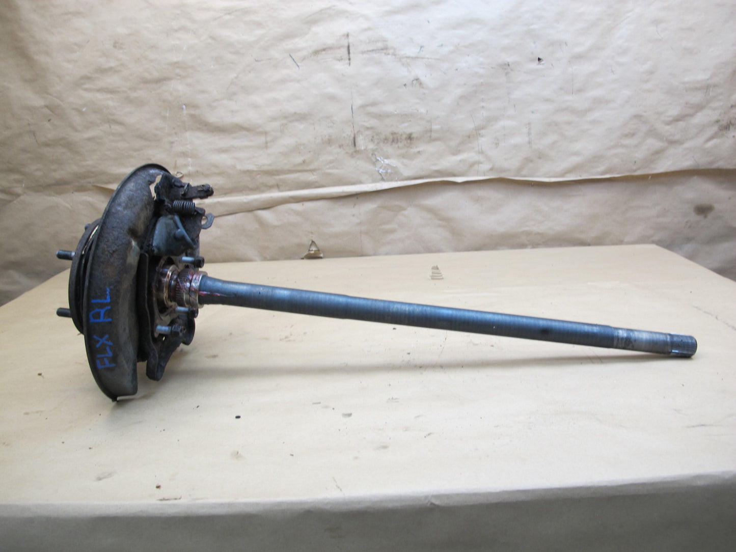 1998-2002 Lexus J100 LX470 Rear Left Driver Side Spindle Knuckle Wheel Hub