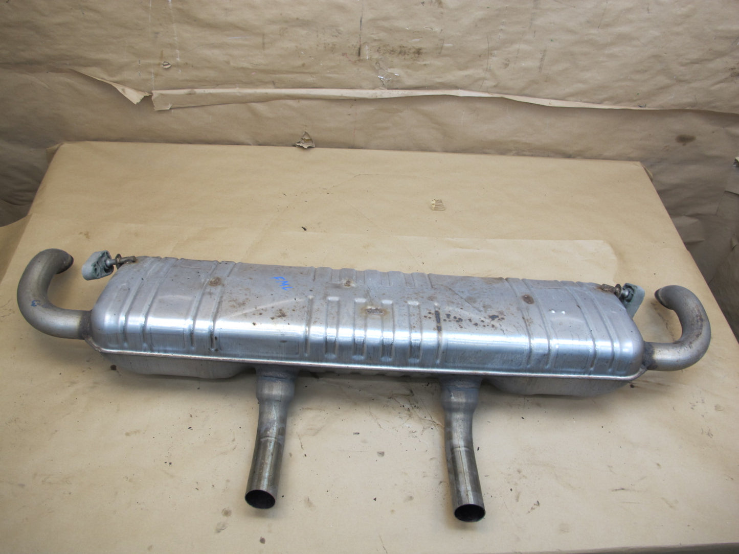 12-15 Mercedes W166 GLE350 ML350 4MATIC Rear Exhaust Muffler 1664900715 OEM