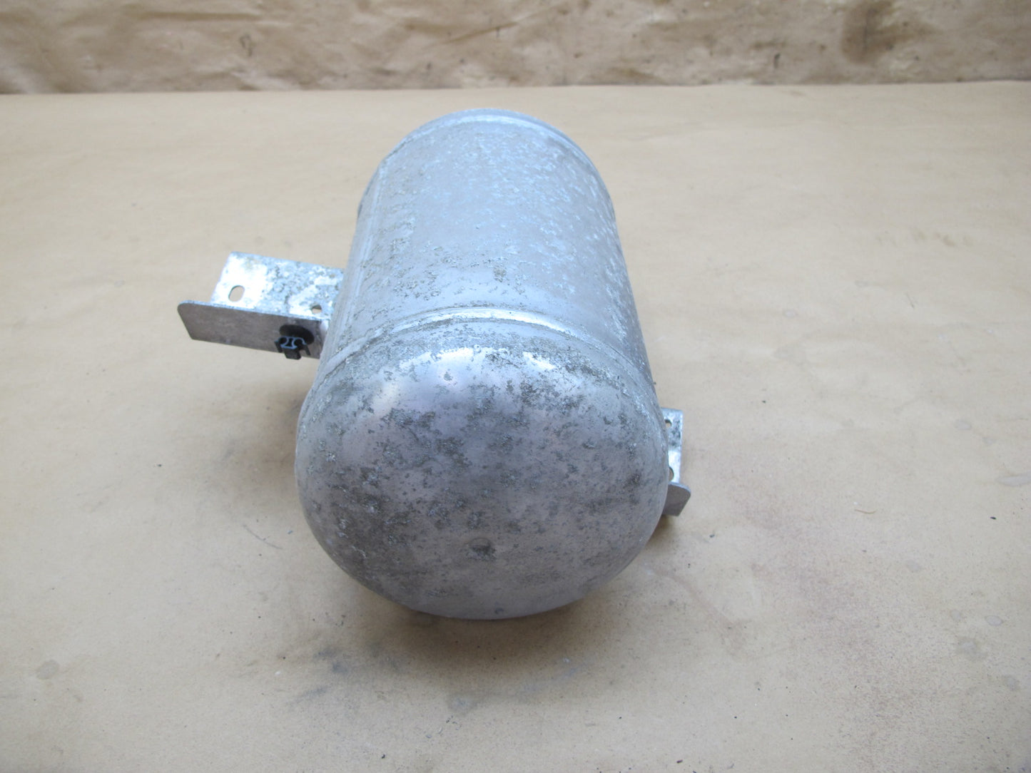 2006-2012 Bentley Flying Spur Air Ride Reservoir Suspension Pressure Tank