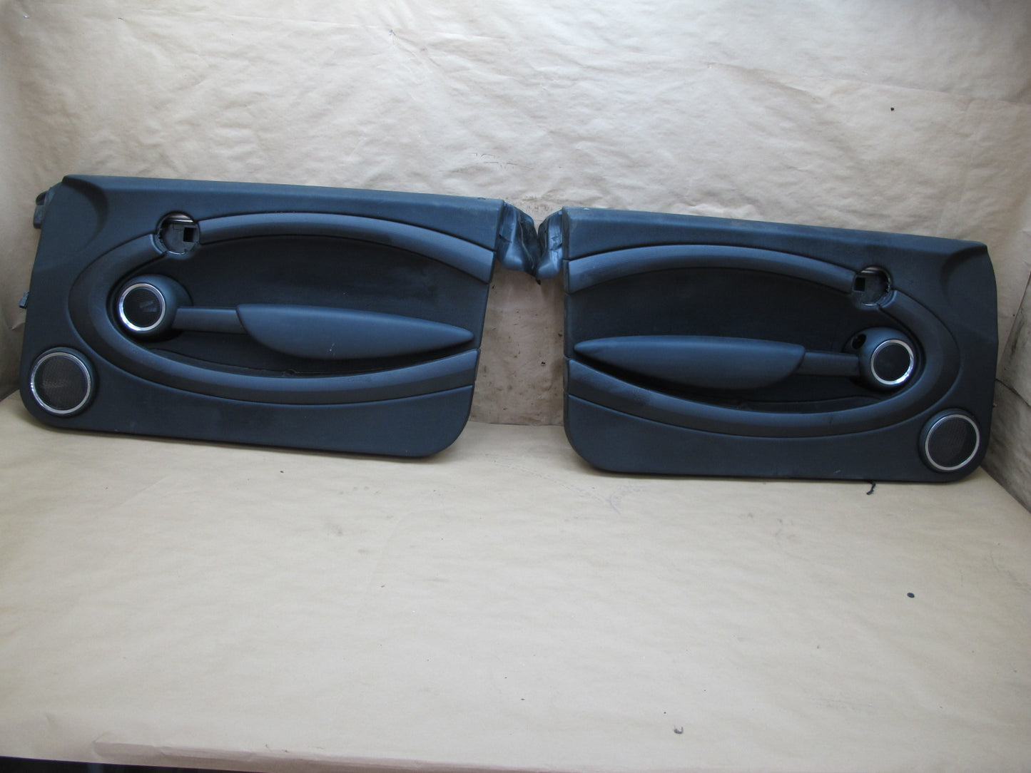 07-15 Mini R55 R56 R57 R58 R59 Set of 2 Front Door Interior Trim Panel OEM