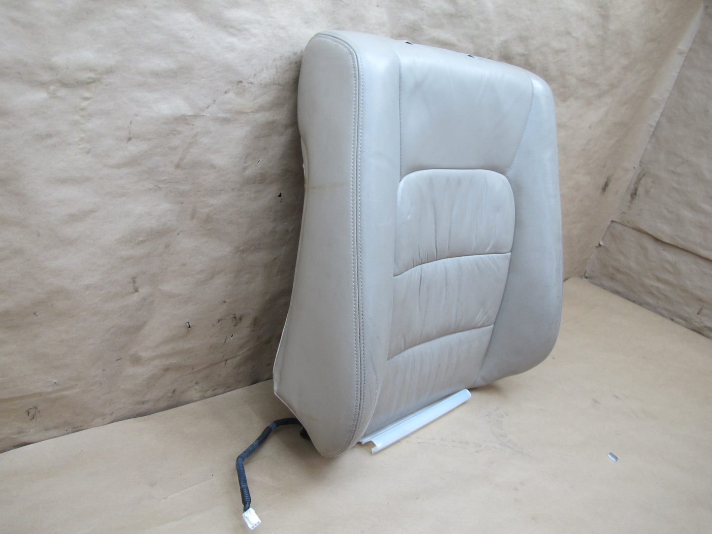 1998-2002 Lexus LX470 Front Right Passenger Side Seat Upper Cushion Ivory